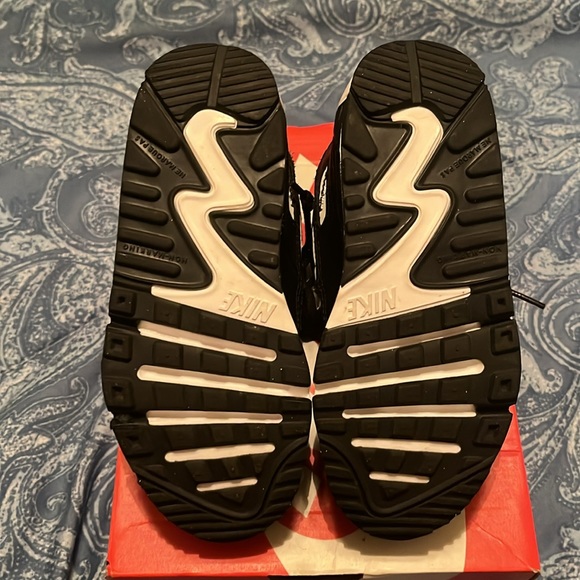 Kids Nike Air Max - Picture 3 of 6